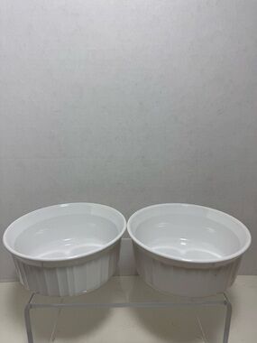 Two vintage corning ware French white F – 16 B baking dishes, 500 ML